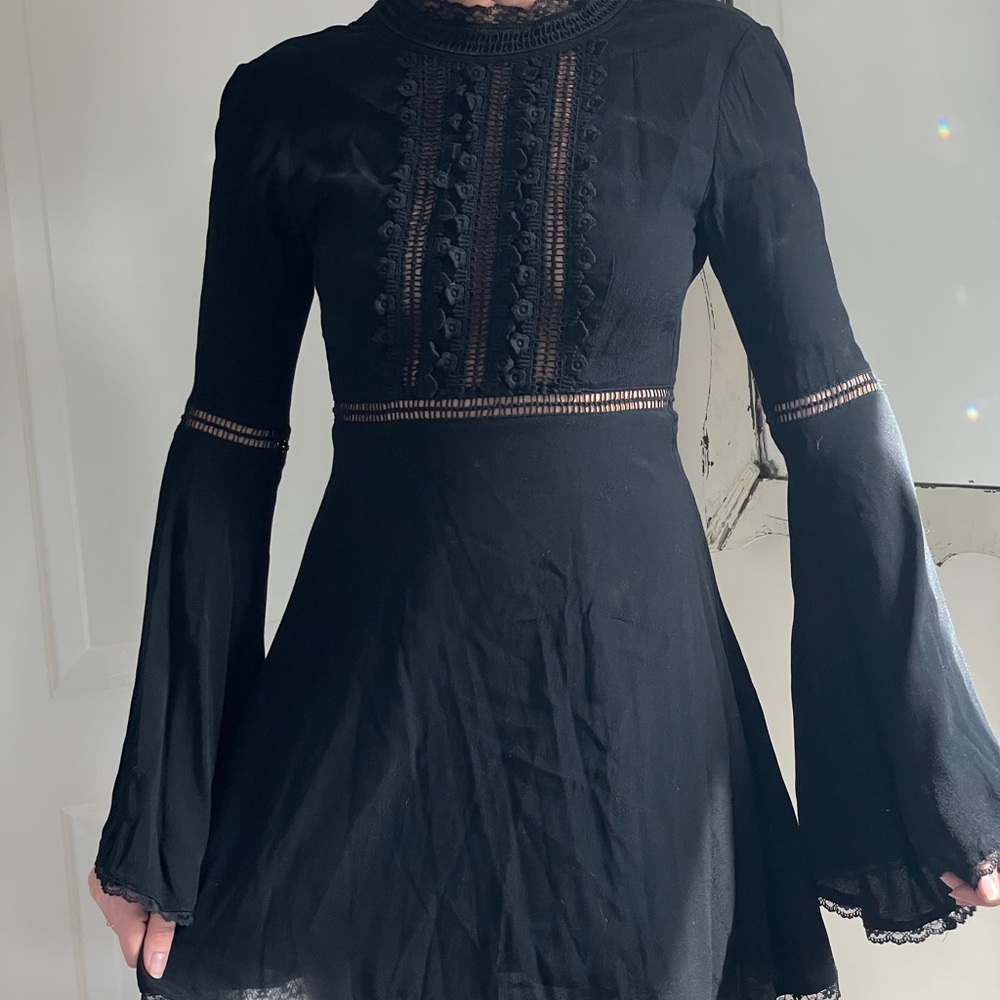 FOR LOVE AND LEMONS LITTLE BLACK DRESS - Picture 4 of 4